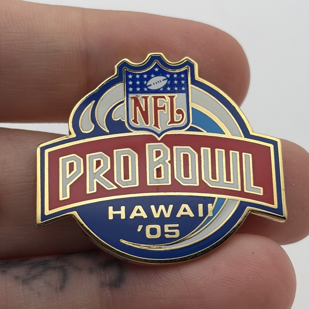 2005 NFL Football Pro Bowl Hawaii All-Star Game Lapel Hat Pin